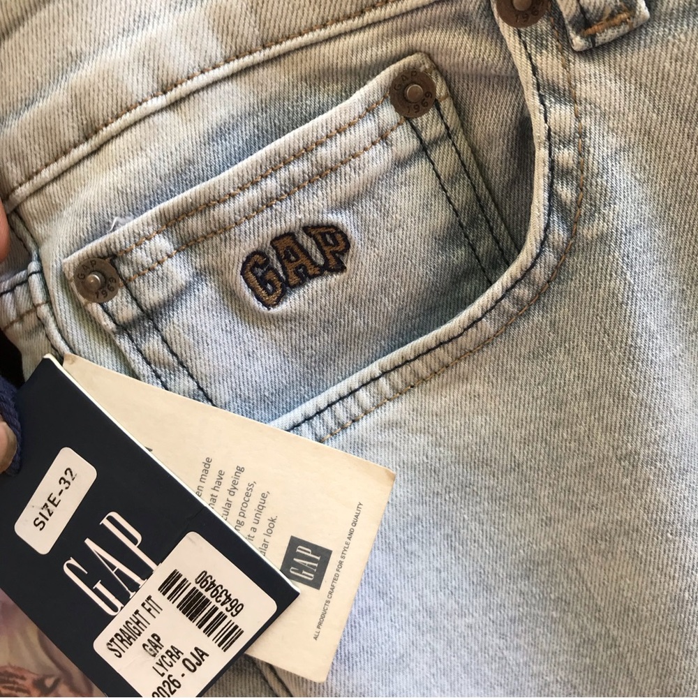 Gap brand new jeans (32-34) (more beautiful in real ) - Picture 3 of 12